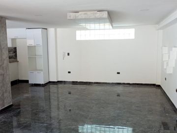 CASA DE VENTA EN PUSUQUI URB. SAN GREGORIO QUITO ECUADOR A POCOS MINUTOS DE LA ESCUELA MILITAR
