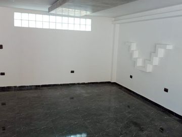 CASA DE VENTA EN PUSUQUI URB. SAN GREGORIO QUITO ECUADOR A POCOS MINUTOS DE LA ESCUELA MILITAR