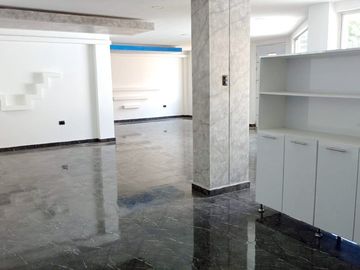 CASA DE VENTA EN PUSUQUI URB. SAN GREGORIO QUITO ECUADOR A POCOS MINUTOS DE LA ESCUELA MILITAR