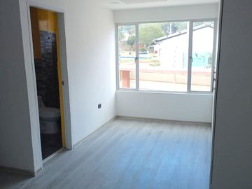 CASA DE VENTA EN PUSUQUI URB. SAN GREGORIO QUITO ECUADOR A POCOS MINUTOS DE LA ESCUELA MILITAR