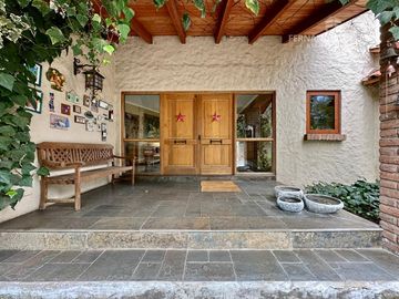 RINCONADA - VENDE PARCELA CON CASA 5D 6B COND. HACIENDA RINCONADA