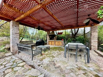 RINCONADA - VENDE PARCELA CON CASA 5D 6B COND. HACIENDA RINCONADA