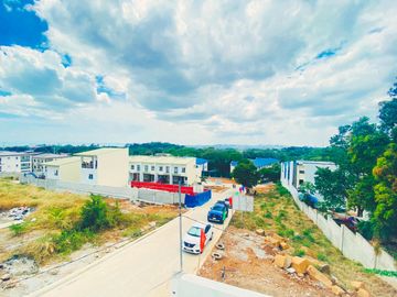 4BR SINGLE ATTACHED UNIT WITH EN SUITE IN ANTIPOLO CITY