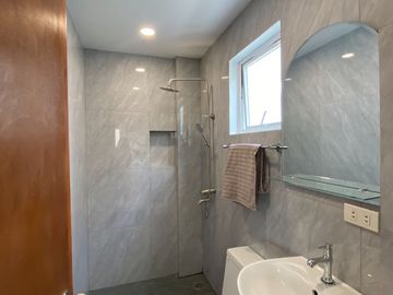 4BR SINGLE ATTACHED UNIT WITH EN SUITE IN ANTIPOLO CITY