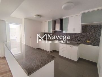 ALQUILER DEPARTAMENTO EN MIRAFLORES  - A UNA CUADRA DEL MALECON DE LA MARINA Y DEL PARQUE MARIA REICHE
