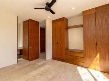 El espacio, lujo y seguridad que tu familia busca. Villa de 4 recámaras en Playa del Carmen.