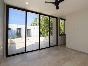 El espacio, lujo y seguridad que tu familia busca. Villa de 4 recámaras en Playa del Carmen.