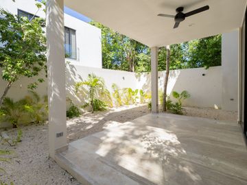 El espacio, lujo y seguridad que tu familia busca. Villa de 4 recámaras en Playa del Carmen.