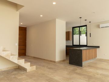 El espacio, lujo y seguridad que tu familia busca. Villa de 4 recámaras en Playa del Carmen.