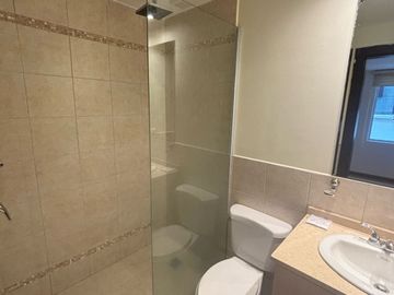 Vendo departamento de 3 habitaciones con balcon