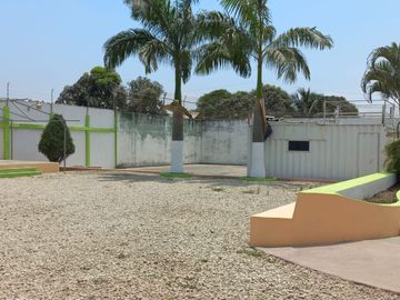 Venta Terreno comercial 3000m2 en centro de Duran