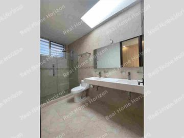 CASA EN VENTA SOBERNA RESIDENCIAL