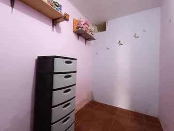 CASA DE VENTA,  EN PRE-COOP DIGINIDAD POPULAR , SUR DE GUAYAQUIL