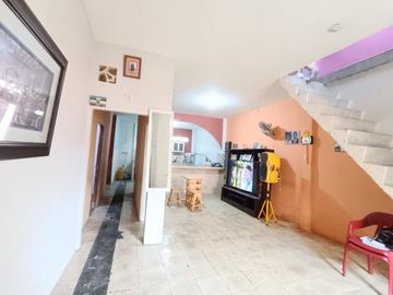 CASA DE VENTA,  EN PRE-COOP DIGINIDAD POPULAR , SUR DE GUAYAQUIL