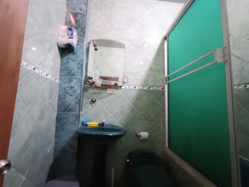 CASA DE VENTA,  EN PRE-COOP DIGINIDAD POPULAR , SUR DE GUAYAQUIL
