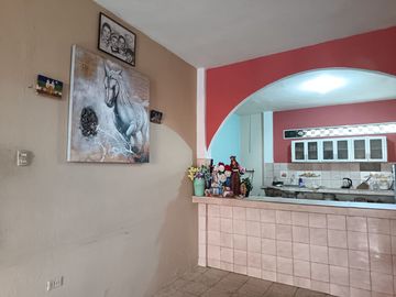 CASA DE VENTA,  EN PRE-COOP DIGINIDAD POPULAR , SUR DE GUAYAQUIL
