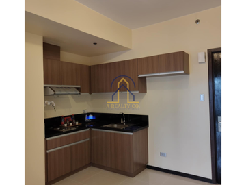 1BR Condo Unit Pasalo in Radiance Manila Bay, Roxas Blvd., Pasay City