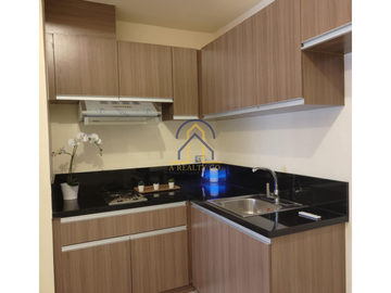1BR Condo Unit Pasalo in Radiance Manila Bay, Roxas Blvd., Pasay City