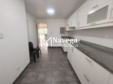 VENTA DE DEPARTAMENTO EN MIRAFLORES  - A UNA CUADRA DEL MALECON BALTA