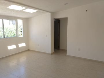CERCA SUMIYA. VIGILANCIA. MANTENIMIENTO DE TODO EL JARDIN Y AREAS COMUNES. CREDITOS OK