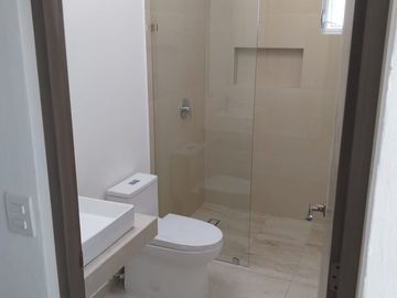 CERCA SUMIYA. VIGILANCIA. MANTENIMIENTO DE TODO EL JARDIN Y AREAS COMUNES. CREDITOS OK