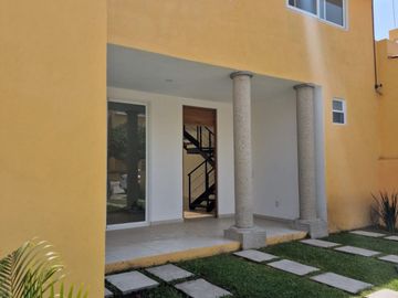 CERCA SUMIYA. VIGILANCIA. MANTENIMIENTO DE TODO EL JARDIN Y AREAS COMUNES. CREDITOS OK