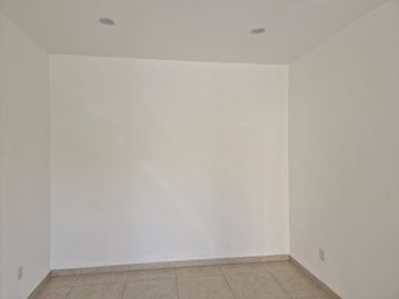 CERCA SUMIYA. VIGILANCIA. MANTENIMIENTO DE TODO EL JARDIN Y AREAS COMUNES. CREDITOS OK
