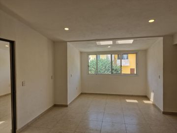 CERCA SUMIYA. VIGILANCIA. MANTENIMIENTO DE TODO EL JARDIN Y AREAS COMUNES. CREDITOS OK