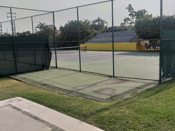CERCA SUMIYA. VIGILANCIA. MANTENIMIENTO DE TODO EL JARDIN Y AREAS COMUNES. CREDITOS OK