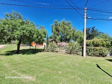 HERMOSO COMPLEJO DE CABAñAS BARRIO GOLF
