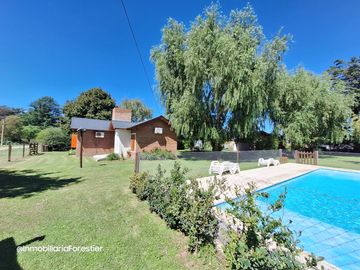 HERMOSO COMPLEJO DE CABAñAS BARRIO GOLF