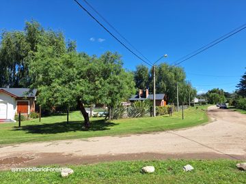 HERMOSO COMPLEJO DE CABAñAS BARRIO GOLF