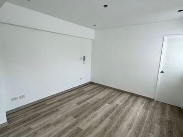 VENDO DUPLEX  EXCLUSIVO EN CHACARILLA