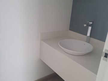 VENDO DUPLEX  EXCLUSIVO EN CHACARILLA