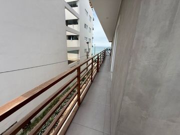 Venta De Departamento En Playa Caballeros - Punta Hermosa