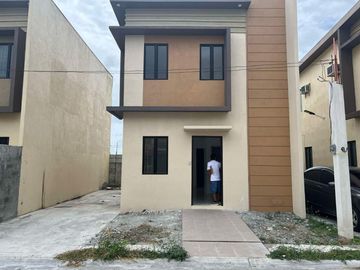 House and lot for sale in Bacoor Boulevard Bacoor Cavite