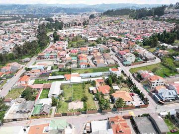 CASA EN CUENCA ECUADOR SECTOR UNCOVIA - ROSAL -PATAMARCA - SE VENDE CASA DE OPORTUNIDAD