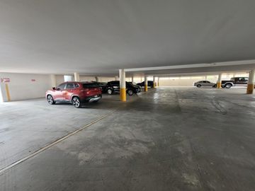 DEPARTAMENTO AMUEBLADO EN RENTA - ZONA INSURGENTES LEON GTO