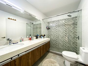 Venta Departamento De 2 Habitaciones En Miraflores