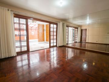 🌟CASA EN ESQUINA EN LA ROCCA DE VERGALLO Y TOMAS RANSEY  – San Isidro 🌟