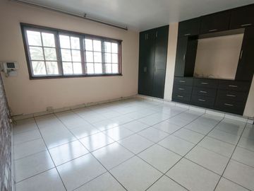 🌟CASA EN ESQUINA EN LA ROCCA DE VERGALLO Y TOMAS RANSEY  – San Isidro 🌟