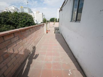 🌟CASA EN ESQUINA EN LA ROCCA DE VERGALLO Y TOMAS RANSEY  – San Isidro 🌟