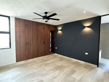 Casa de 3 recámaras en venta en priv Zendera, Conkal
