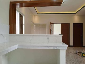 RUSH SALE 3 Bedrooms Bungalow House and Lot  for SALE in Angeles city near Clark