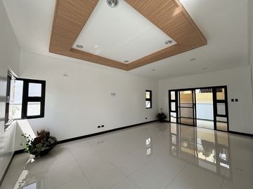 Brand-New 5-Bedroom Modern Home with Private Pool in Imus, Cavite – Ready for Move-In!