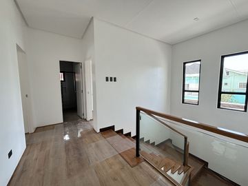 Brand-New 5-Bedroom Modern Home with Private Pool in Imus, Cavite – Ready for Move-In!