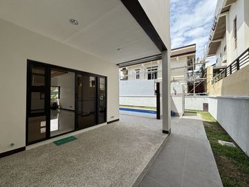 Brand-New 5-Bedroom Modern Home with Private Pool in Imus, Cavite – Ready for Move-In!