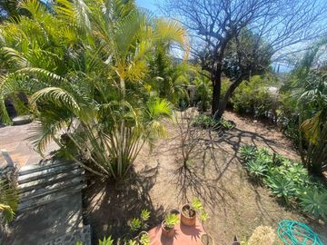 VENDO AMPLIA CASA EN TEPOZTLAN, SANTIAGO TEPETLAPA, GRAN UBICACIÓN