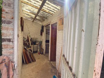 VENDO AMPLIA CASA EN TEPOZTLAN, SANTIAGO TEPETLAPA, GRAN UBICACIÓN