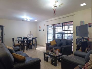 VENTA DE CASA EN URB. SANTA MARÍA, CHOSICA